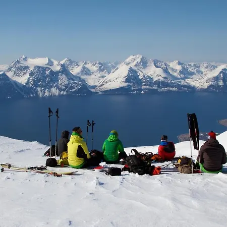 Kjosen Lodge, Lyngen. Holiday home