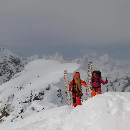 Kjosen Lodge, Lyngen.