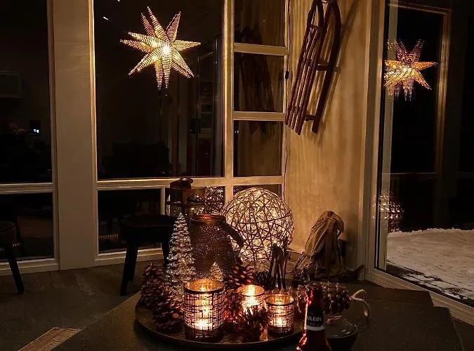 Kjosen Lodge, Lyngen. Casa de Férias *